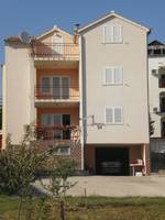 APARTMENTS Gulam, PIROVAC