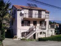 Apartmani RUBINIC JELSA