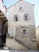 Apartmani BA�I� Hvar