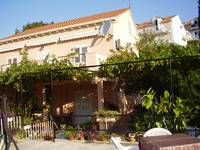 Apartmani Lise MLINI